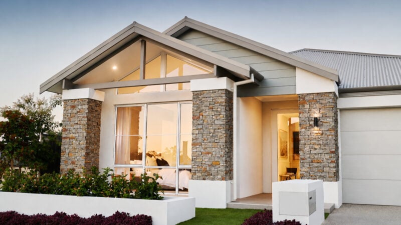 SCORE EXCEPTIONAL VALUE IN THE HEART OF STUNNING HELENA VALLEY!!
