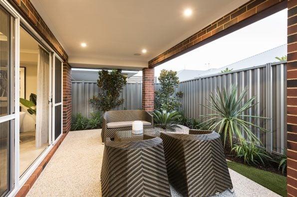 STUNNING VALUE IN BALDIVIS!!