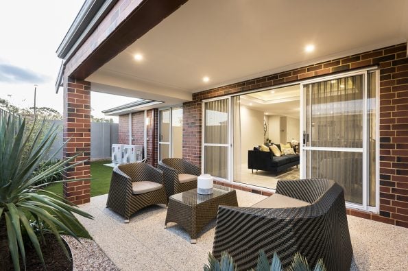 STUNNING VALUE IN BALDIVIS!!